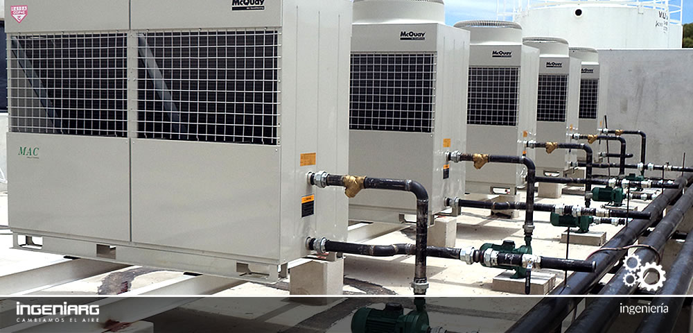 Sistemas de cañerías y disposición de equipos.